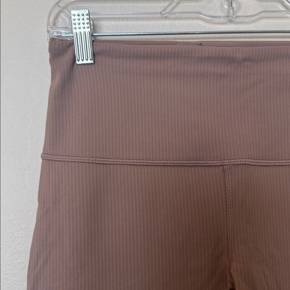 Lululemon Ribbed Brown/Tan Leggings - Picture 2 of 7